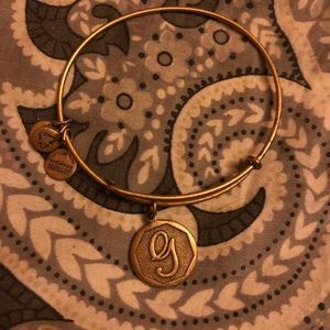 🧡Gold Alex&Ani G Initial Bracelet 🧡
